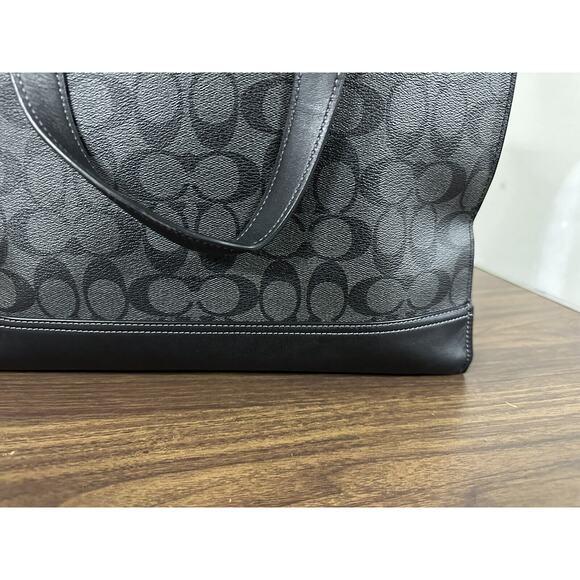 Coach Disney Graham Structured Tote Large Disney Villans Signature Canvas Black - Picture 16 of 16
